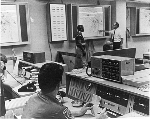 Electronic status system in use in 1971